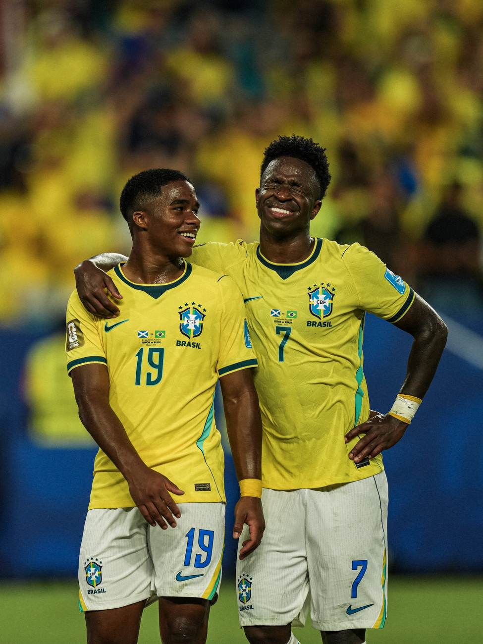 Endrick e Vinícius Júnior ridono abbracciati, Scozia-Brasile, Mondiali 2026, Miami, 24 giugno 2026. Foto di Luca Taddeo